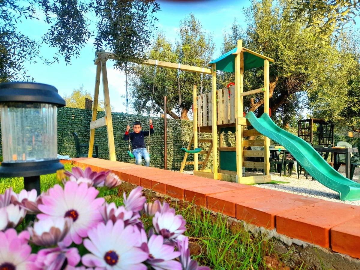 Parco Esmeralda - Family Residence E Breakfast 卡梅罗塔的码头 外观 照片